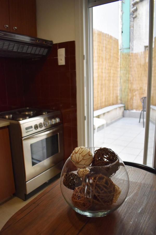 Olive - Happyhostgr - Downtown Apartment Volos Eksteriør billede