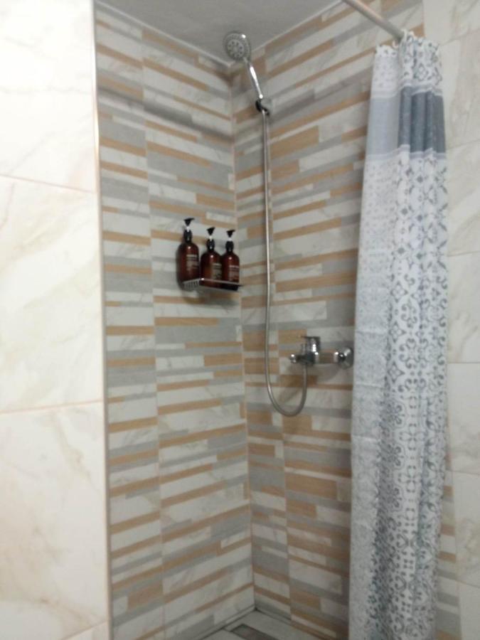 Olive - Happyhostgr - Downtown Apartment Volos Eksteriør billede